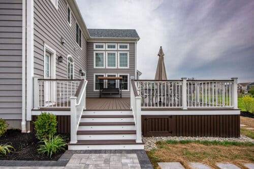 How to Build Deck Stairs